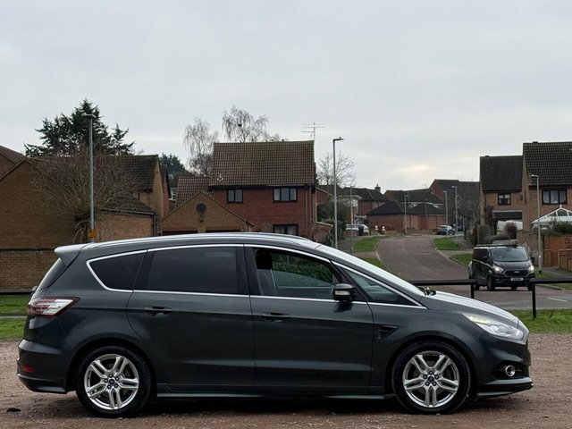 2015 FORD S-MAX - Photo 10