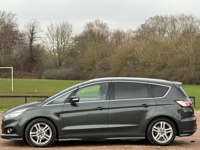 2015 FORD S-MAX - Photo 8