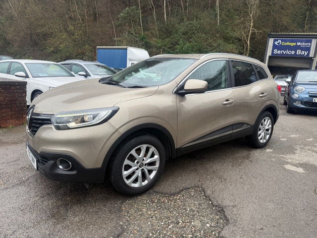 2017 RENAULT KADJAR 2017/17 1.5 dCi Dynamique Nav SUV 5dr Diesel Manual Euro 6 (s/s) (110 ps), Only 60000 miles - Photo 4