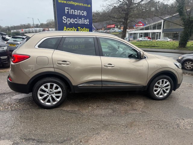 2017 RENAULT KADJAR 2017/17 1.5 dCi Dynamique Nav SUV 5dr Diesel Manual Euro 6 (s/s) (110 ps), Only 60000 miles - Photo 6