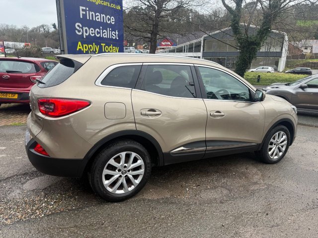 2017 RENAULT KADJAR 2017/17 1.5 dCi Dynamique Nav SUV 5dr Diesel Manual Euro 6 (s/s) (110 ps), Only 60000 miles - Photo 7