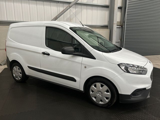View our FORD TRANSIT COURIER