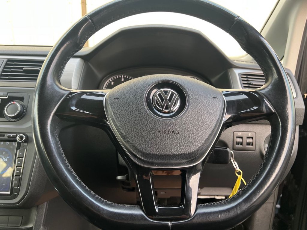 USED 2017 17 VOLKSWAGEN CADDY MAXI LIFE 2.0 TDI BlueMotion Tech MPV 5dr Diesel DSG Euro 6 (s/s) (150 ps) 150+ VEHICLES IN STOCK!