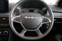 USED 2024 24 DACIA SANDERO STEPWAY 1.0 TCe EXTREME Euro 6 (s/s) 5dr SATNAV, REAR CAMERA, SENSORS