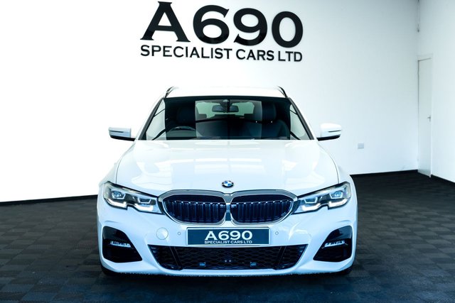 2021 BMW 3 Series 2L M Sport 5dr - Photo 2