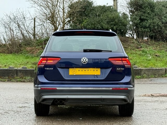 2017 VOLKSWAGEN TIGUAN - Photo 8