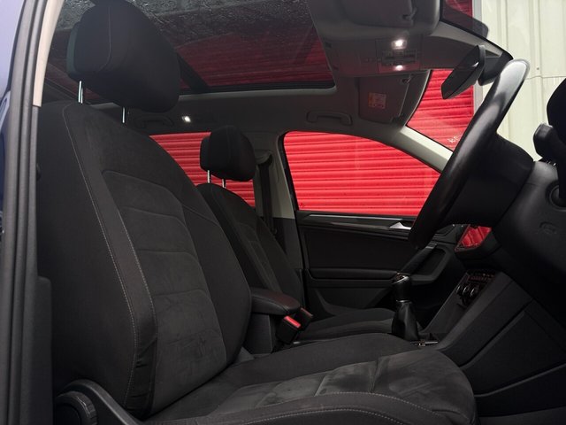 2017 VOLKSWAGEN TIGUAN - Photo 11