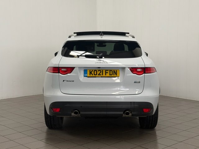 2021 Jaguar F-Pace 2L Chequered Flag 5dr - Photo 9