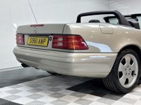 USED 1998 S MERCEDES-BENZ SL 2.8 SL280 Convertible 2dr Petrol Automatic (270 g/km, 204 bhp) 
