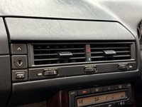 USED 1998 S MERCEDES-BENZ SL 2.8 SL280 Convertible 2dr Petrol Automatic (270 g/km, 204 bhp) 