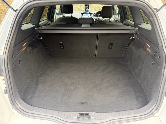 2017 Ford Focus 1.5L St-Line 5dr - Photo 10