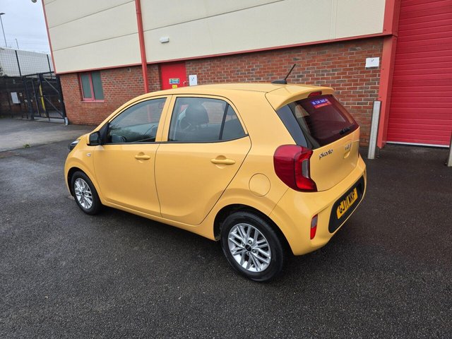 2021 KIA PICANTO - Photo 11