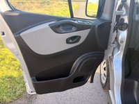 USED 2018 18 RENAULT TRAFIC 1.6 dCi 27 Business Panel Van 5dr Diesel Manual SWB Standard Roof Euro 6 (120 ps) 
