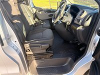 USED 2018 18 RENAULT TRAFIC 1.6 dCi 27 Business Panel Van 5dr Diesel Manual SWB Standard Roof Euro 6 (120 ps) 