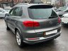 USED 2015 15 VOLKSWAGEN TIGUAN 2.0 TDI BlueMotion Tech R-Line SUV 5dr Diesel Manual 4WD Euro 5 (s/s) (Nav) (140 ps) 