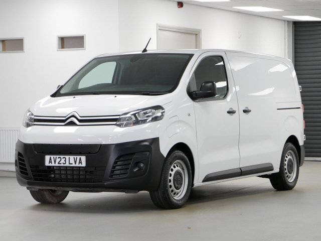View our Citroen E-Dispatch 1000 100 KW 75 KWH M ENTERPRISE AUTOMATIC 6 DOOR