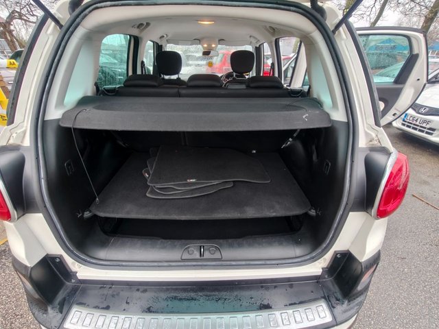2014 FIAT 500L 1.3 MultiJet Trekking MPV 5dr Diesel Dualogic Euro 5 (s/s) (85 bhp) - Photo 12