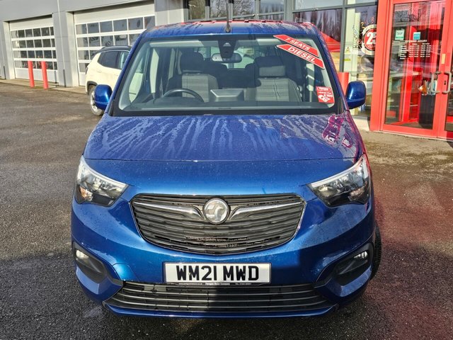 2021 VAUXHALL COMBO LIFE - Photo 4