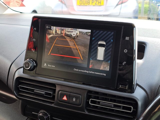 2021 VAUXHALL COMBO LIFE - Photo 2
