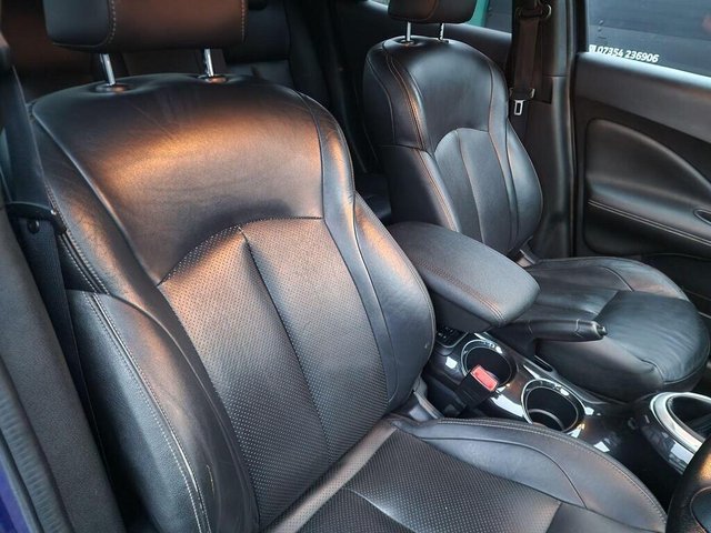 2015 NISSAN JUKE 1.5 dCi Tekna SUV 5dr Diesel Manual Euro 6 (s/s) (110 ps) - Photo 12