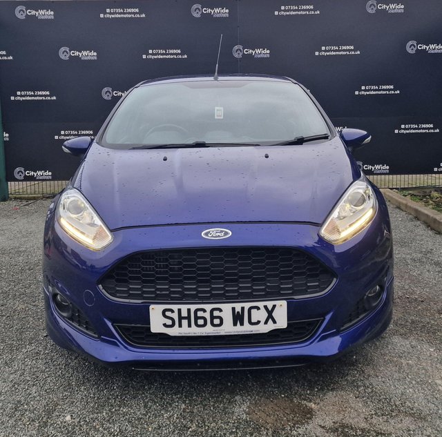 2016 FORD FIESTA 1.0T EcoBoost ST-Line Hatchback 5dr Petrol Manual Euro 6 (s/s) (140 ps) - Photo 2