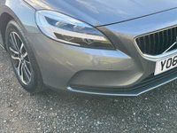 USED 2018 68 VOLVO V40 1.5 T2 GPF Momentum Nav Plus Hatchback 5dr Petrol Auto Euro 6 (s/s) (122 ps) 