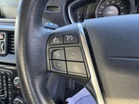 USED 2018 68 VOLVO V40 1.5 T2 GPF Momentum Nav Plus Hatchback 5dr Petrol Auto Euro 6 (s/s) (122 ps) 