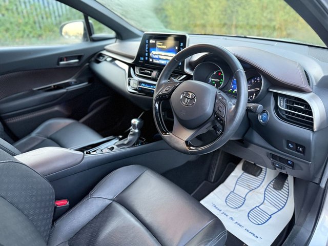 2019 Toyota C-HR 1.8L Excel 5dr - Photo 8