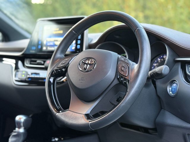 2019 Toyota C-HR 1.8L Excel 5dr - Photo 9