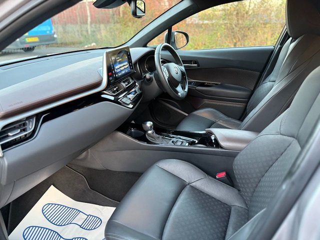 2019 Toyota C-HR 1.8L Excel 5dr - Photo 11