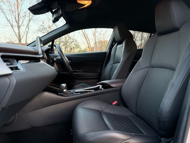 2019 Toyota C-HR 1.8L Excel 5dr - Photo 12