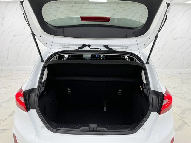 2018 Ford Fiesta 1L Titanium 5dr - Photo 6