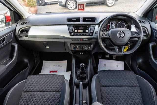 2017 SKODA FABIA 1.0 TSI RedLine Hatchback 5dr Petrol Manual Euro 6 (s/s) (110 ps) - Photo 8