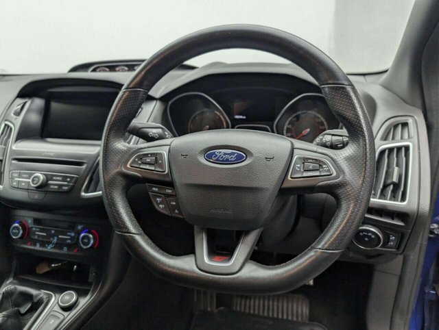 USED 2018 67 FORD FOCUS 2.0 TDCi ST-3 Hatchback 5dr Diesel Manual Euro 6 (s/s) (185 ps) HEATED F SEATS + R PARKING SENSORS CLICK & COLLECT/HOME DELIVERY