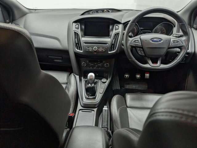 USED 2018 67 FORD FOCUS 2.0 TDCi ST-3 Hatchback 5dr Diesel Manual Euro 6 (s/s) (185 ps) HEATED F SEATS + R PARKING SENSORS CLICK & COLLECT/HOME DELIVERY