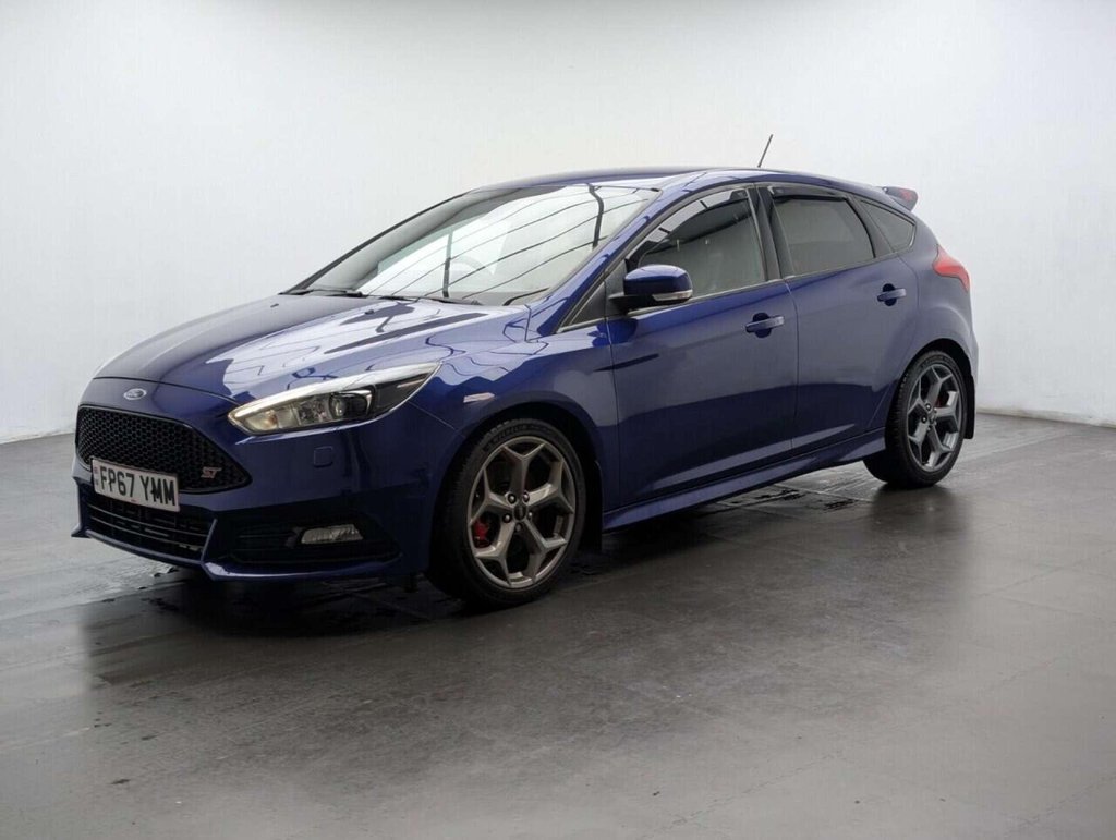 Used 2018 67 FORD FOCUS 2.0 TDCi ST-3 Hatchback 5dr Diesel Manual Euro 6 (s/s) (185 ps) HEATED F SEATS + R PARKING SENSORS CLICK & COLLECT/HOME DELIVERY