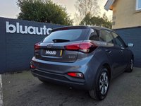USED 2020 70 HYUNDAI I20 1.0 T-GDi SE Hatchback 5dr Petrol Manual Euro 6 (s/s) (100 ps) Climate control A/C, Lane Assist, Touch Screen Media System, Sat Nav, Bluetooth, Voice Control, Cruise Control, Apple Car Play, Android Auto, DAB Radio, Rear Parking Camera, Rear Sensors, Auto Headlights, USB/AUX input