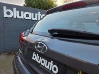 USED 2020 70 HYUNDAI I20 1.0 T-GDi SE Hatchback 5dr Petrol Manual Euro 6 (s/s) (100 ps) Climate control A/C, Lane Assist, Touch Screen Media System, Sat Nav, Bluetooth, Voice Control, Cruise Control, Apple Car Play, Android Auto, DAB Radio, Rear Parking Camera, Rear Sensors, Auto Headlights, USB/AUX input