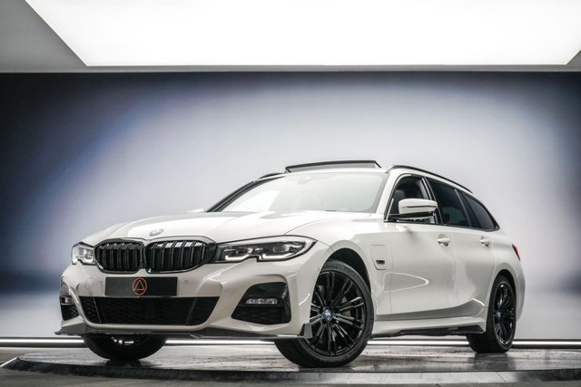 2022 71 BMW 3 Series 2.0 330e 12kWh M Sport Touring 5dr Petrol Plug-in Hybrid Auto xDrive Euro 6 (s/s) (292 ps)