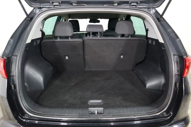 2017 KIA SPORTAGE 1.7 CRDi 2 SUV 5dr Diesel Manual Euro 6 (s/s) (114 bhp) - Photo 9