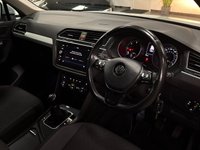 USED 2018 18 VOLKSWAGEN TIGUAN 2.0 TDI SE Navigation SUV 5dr Diesel Manual Euro 6 (s/s) (150 ps) 18"S+SAT NAV+F/R PARK+PRIVACY