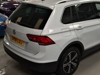 USED 2018 18 VOLKSWAGEN TIGUAN 2.0 TDI SE Navigation SUV 5dr Diesel Manual Euro 6 (s/s) (150 ps) 18"S+SAT NAV+F/R PARK+PRIVACY