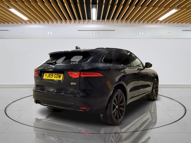 2020 Jaguar F-Pace 2L Chequered Flag 5dr - Photo 6