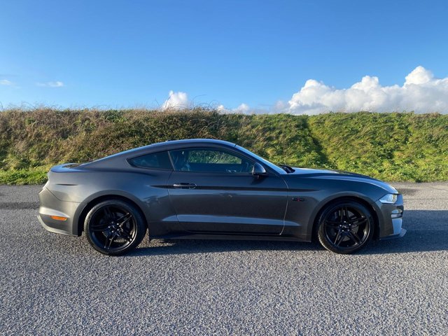 View our FORD MUSTANG