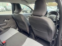 USED 2025 74 DACIA SANDERO STEPWAY 1.0 TCe EXTREME Hatchback 5dr Petrol Manual Euro 6 (s/s) (90 ps) 1 Owner - Cruise control with speed limiter, Electric windows and mirrors, Remote central locking.
