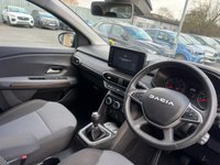 USED 2025 74 DACIA SANDERO STEPWAY 1.0 TCe EXTREME Hatchback 5dr Petrol Manual Euro 6 (s/s) (90 ps) 1 Owner - Cruise control with speed limiter, Electric windows and mirrors, Remote central locking.