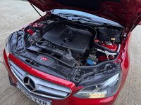 USED 2015 65 MERCEDES-BENZ E-CLASS 2.1 E250 CDI AMG Line Estate 5dr Diesel G-Tronic+ Euro 5 (s/s) (204 ps) 