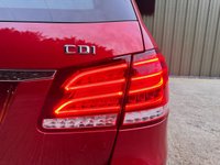 USED 2015 65 MERCEDES-BENZ E-CLASS 2.1 E250 CDI AMG Line Estate 5dr Diesel G-Tronic+ Euro 5 (s/s) (204 ps) 