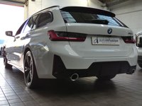 USED 2022 72 BMW 3 SERIES 2.0 330e 12kWh M Sport Touring 5dr Petrol Plug-in Hybrid Auto Euro 6 (s/s) (292 ps) SAT NAV PART LEATHER INTERIOR REAR VIEW CAMERA ANDROID APPLE CARPLAY PARKING SENSORS 1 OWNER EXCELLENT SERVICE HISTORY