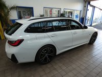 USED 2022 72 BMW 3 SERIES 2.0 330e 12kWh M Sport Touring 5dr Petrol Plug-in Hybrid Auto Euro 6 (s/s) (292 ps) SAT NAV PART LEATHER INTERIOR REAR VIEW CAMERA ANDROID APPLE CARPLAY PARKING SENSORS 1 OWNER EXCELLENT SERVICE HISTORY